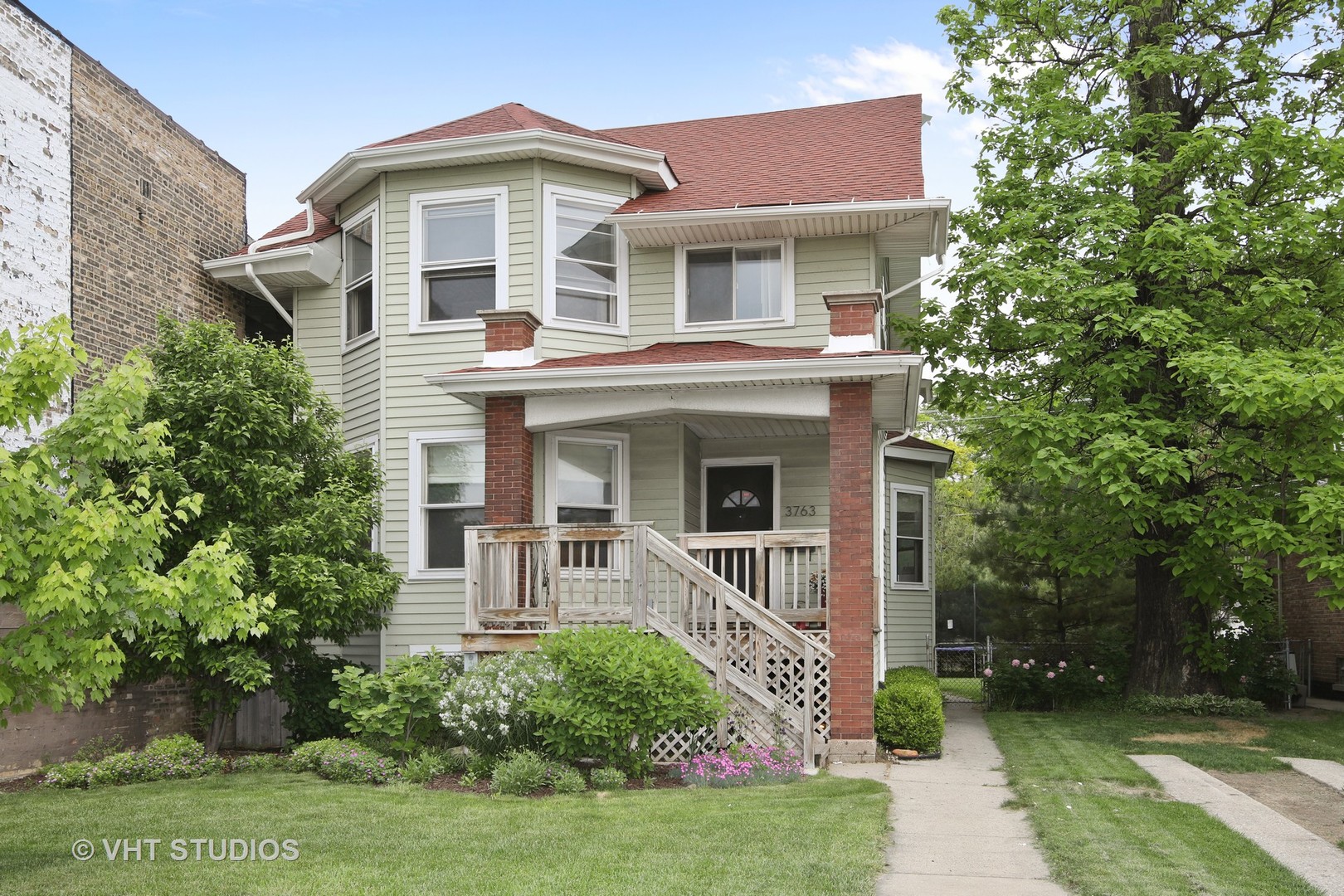 3763 North Pulaski Road Chicago, IL 60641 - Photo 2 of 27