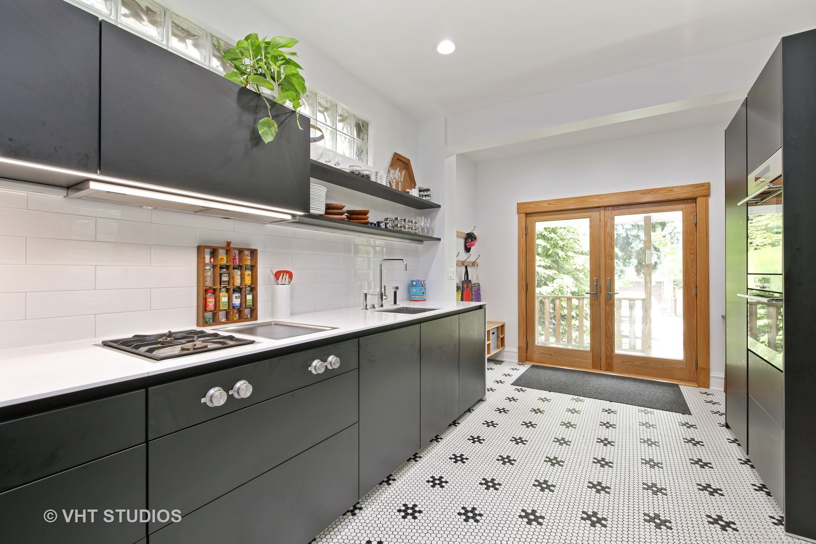 3763 North Pulaski Road Chicago, IL 60641 - Photo 5 of 27