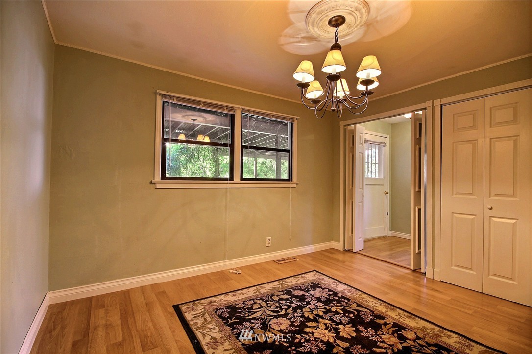 362 Earlington Avenue Southwest Renton, WA 98057 - Photo 10 of 22