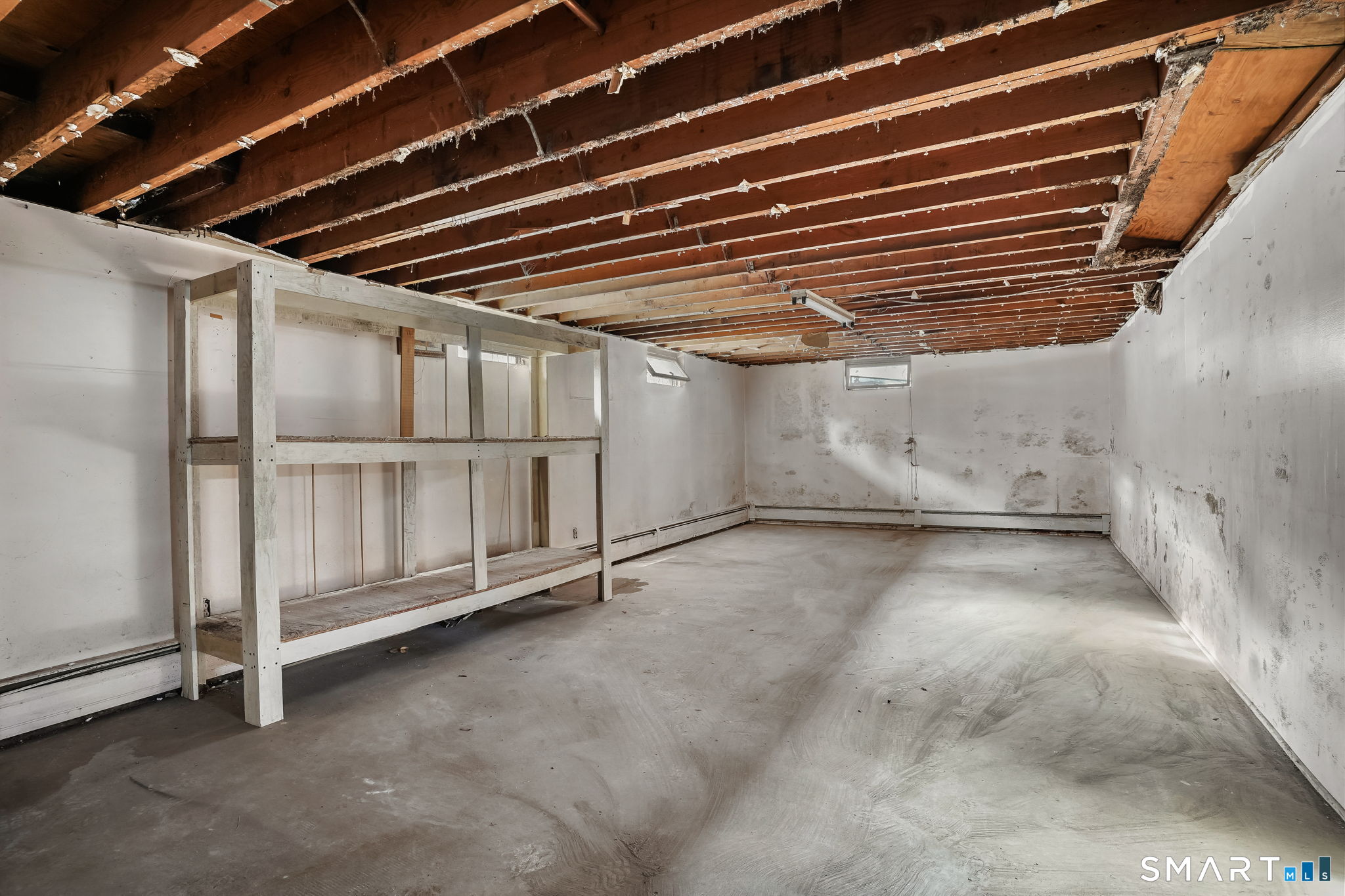 10 Pasture Lane Simsbury, CT 06092 - Photo 29 of 40 a view of an empty room