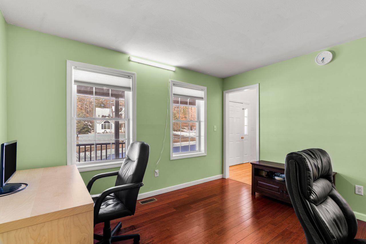 1 Patricia Lane Amherst, NH 03031 - Photo 14 of 40