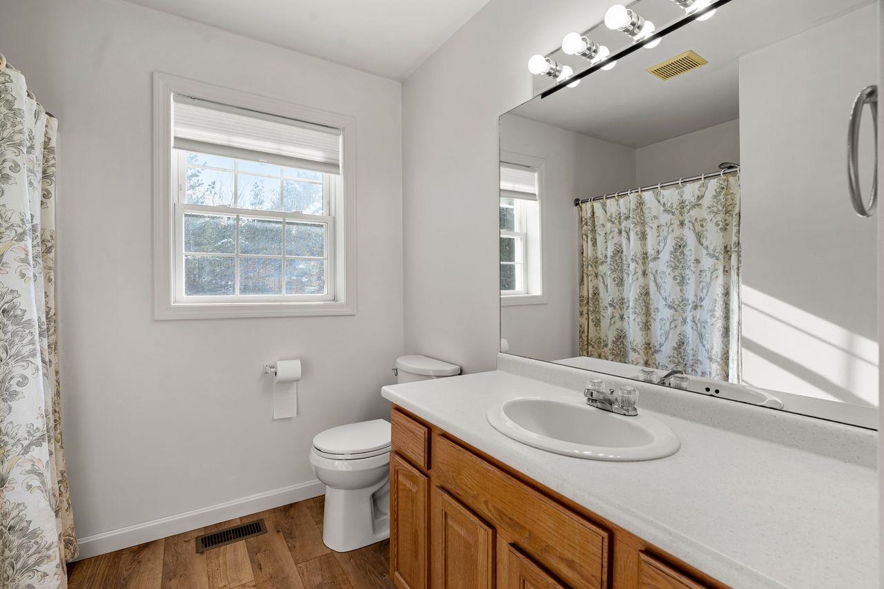 1 Patricia Lane Amherst, NH 03031 - Photo 20 of 40