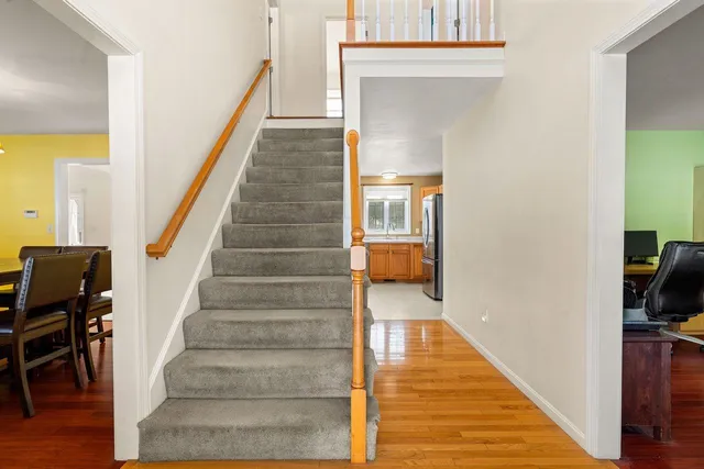 $675,000 | 1 Patricia Lane, Amherst, NH 03031