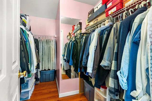 $675,000 | 1 Patricia Lane, Amherst, NH 03031