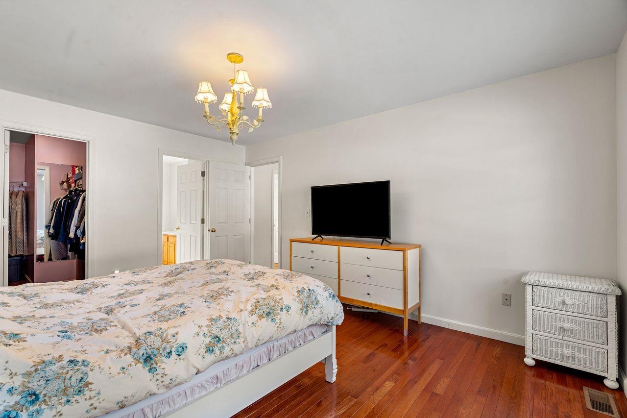 1 Patricia Lane Amherst, NH 03031 - Photo 22 of 40