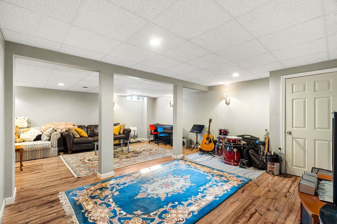 1 Patricia Lane Amherst, NH 03031 - Photo 30 of 40