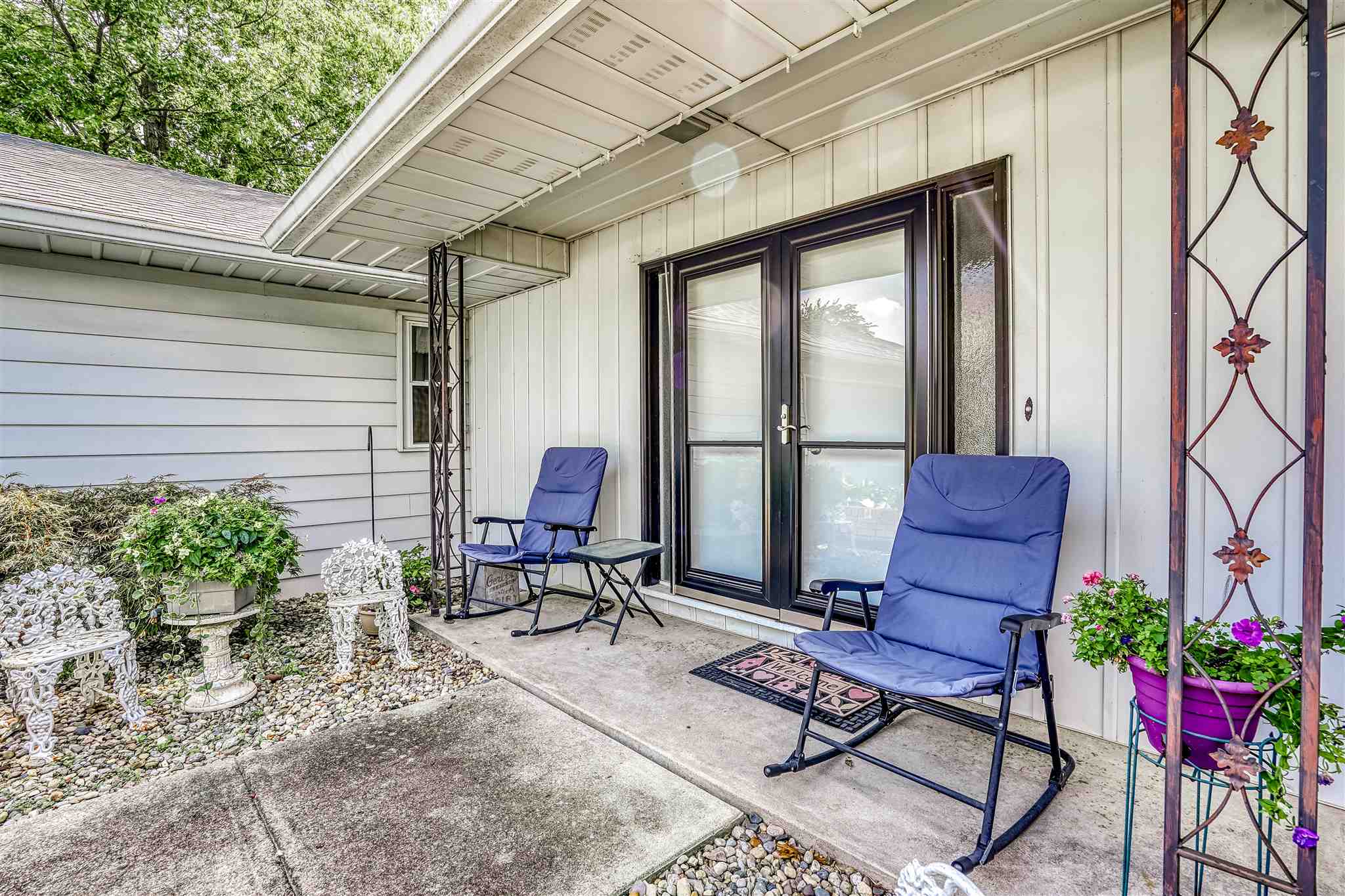 4221 Rurode Lane Fort Wayne, IN 46809 - Photo 3 of 36 Gallery Image 3