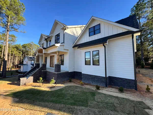 $1,350,000 | 730 Diamondhead Drive South, Pinehurst, NC 28374