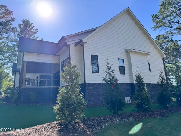 $1,350,000 | 730 Diamondhead Drive South, Pinehurst, NC 28374