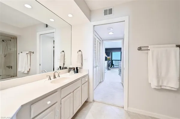 $13,500 | 4551 Gulf Shore Boulevard North, Unit 1001, Naples, FL 34103