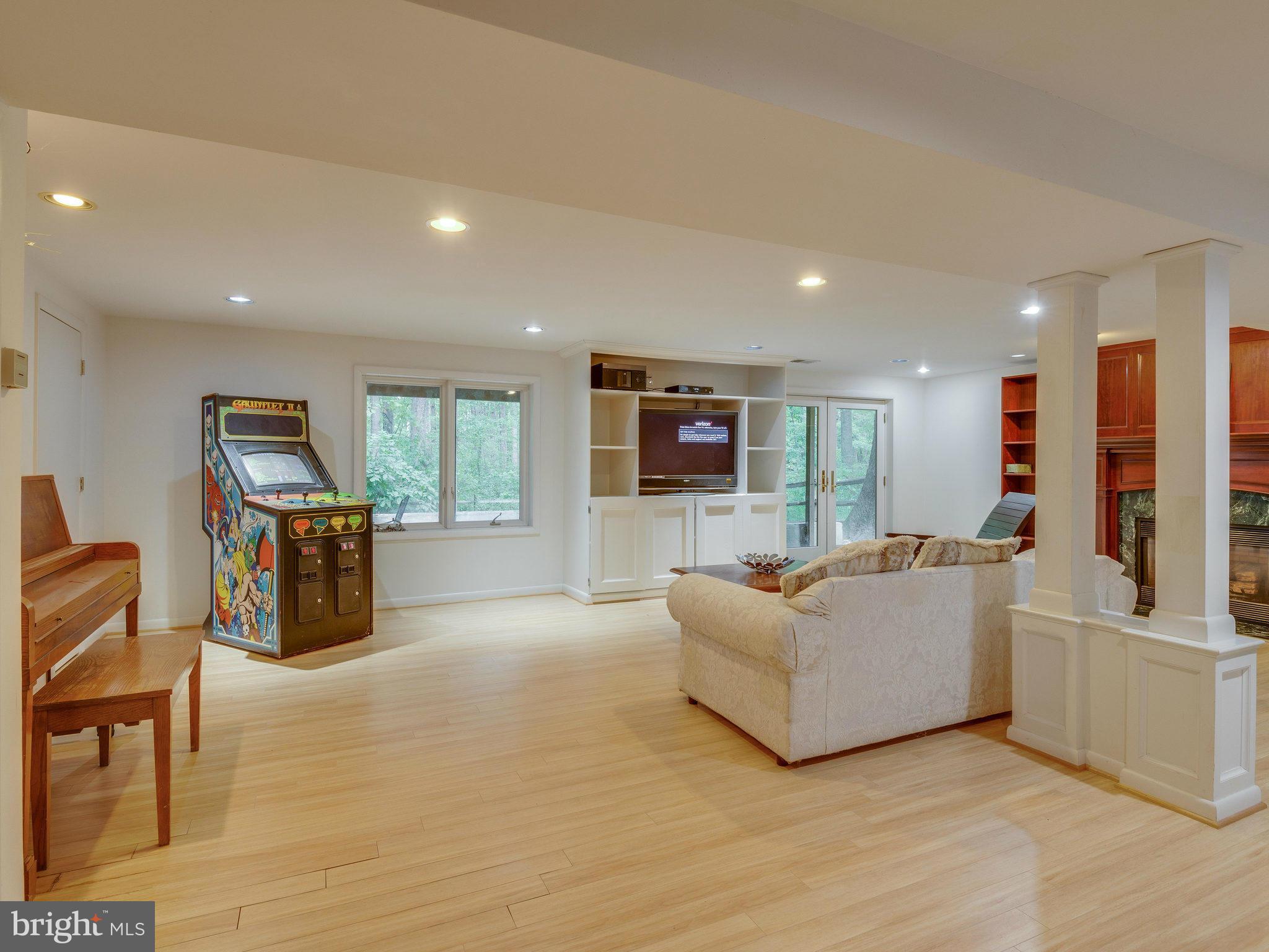 12370 Lima Lane Reston, VA 20191 - Photo 11 of 30 Basement