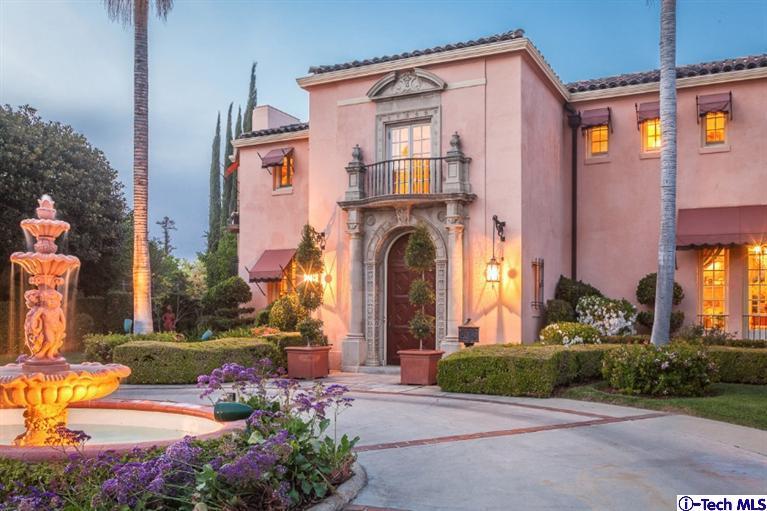 1126 Hillcrest Avenue Pasadena, CA 91106 - Photo 4 of 67 a front view of a house with a yard