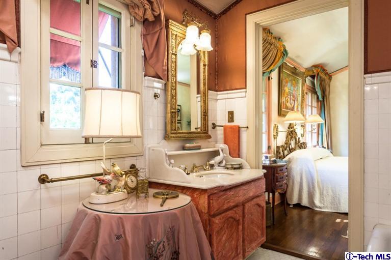 1126 Hillcrest Avenue Pasadena, CA 91106 - Photo 36 of 67 Additional Photo