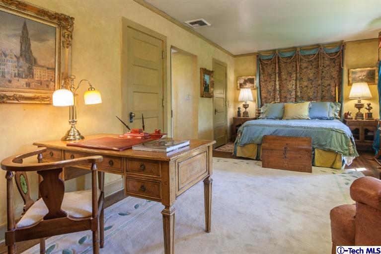 1126 Hillcrest Avenue Pasadena, CA 91106 - Photo 39 of 67 Additional Photo