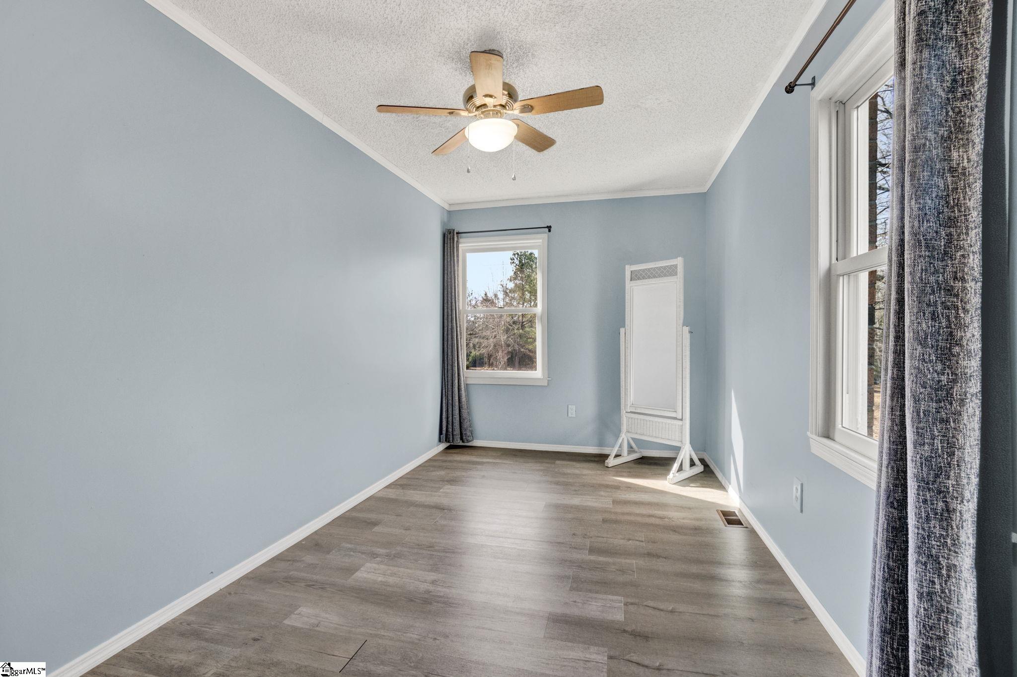 503 Edgewater Road Woodruff, SC 29388 - Photo 19 of 45 Gallery Image 19