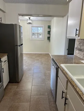 $1,850 | 1307 West Palm Drive, Aransas Pass, TX 78336