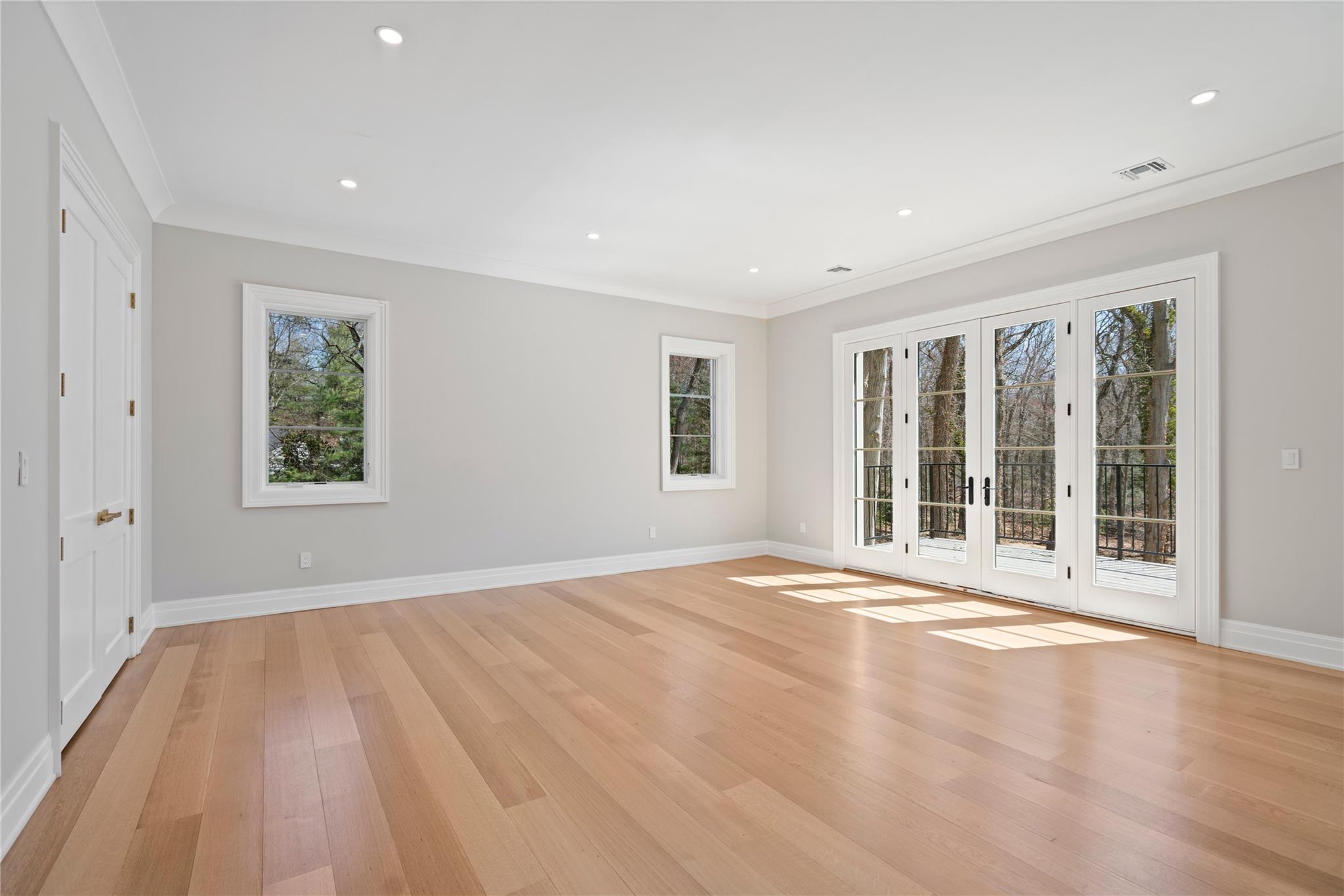 20 Knollwood Road Muttontown, NY 11545 - Photo 21 of 41 Primary Suite