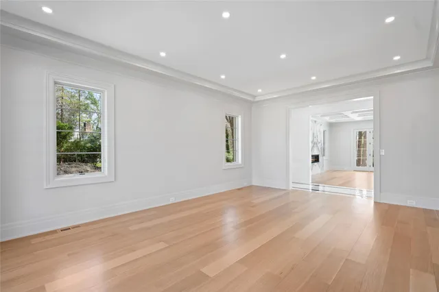 $5,995,999 | 20 Knollwood Road, Muttontown, NY 11545