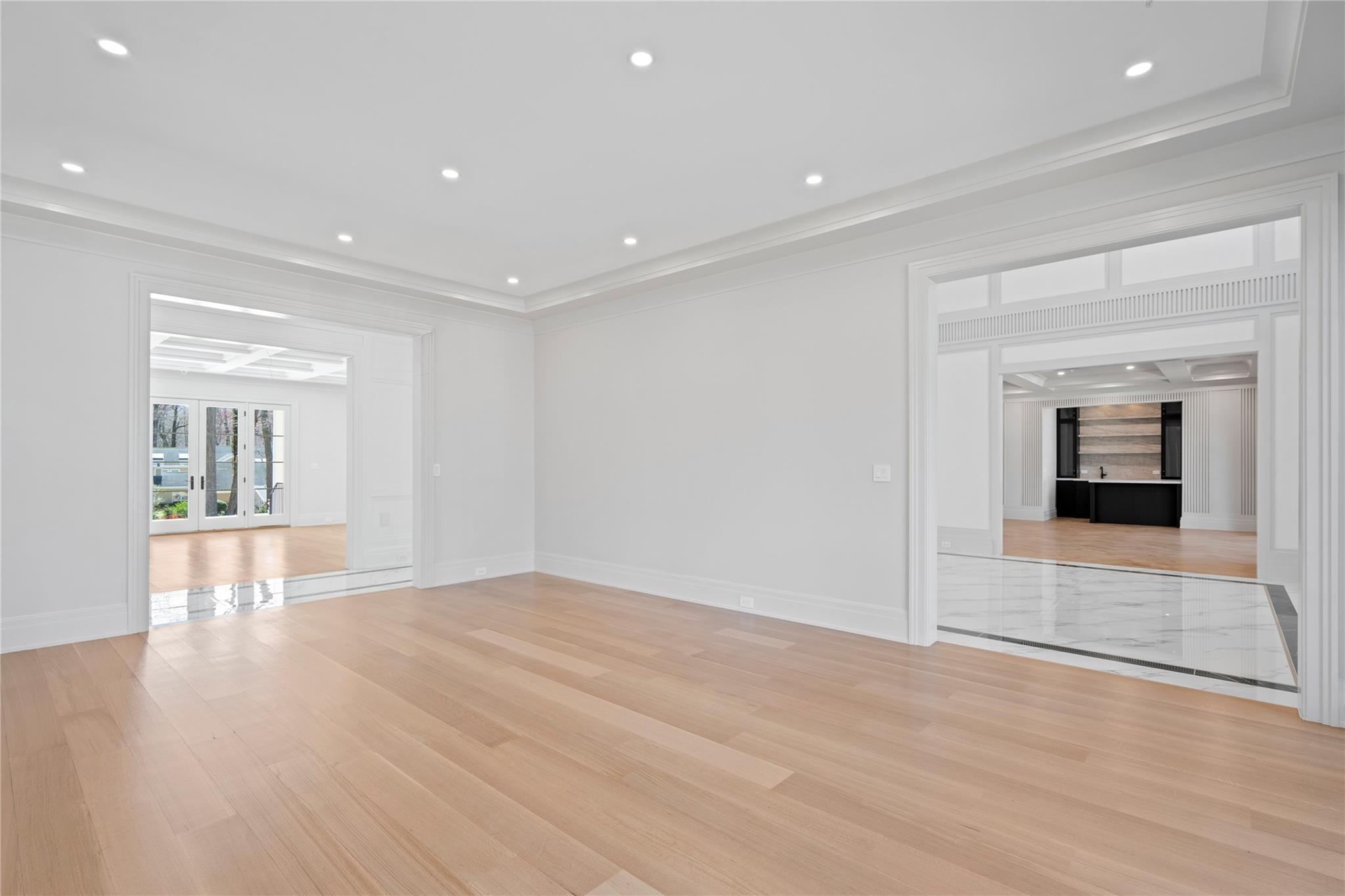 20 Knollwood Road Muttontown, NY 11545 - Photo 9 of 41 Formal living area