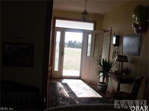 160 Elliott Road Aydlett, NC 27916 - Photo 3 of 32 FOYER
