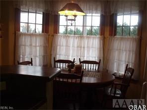 160 Elliott Road Aydlett, NC 27916 - Photo 9 of 32 BREAKFAST NOOK