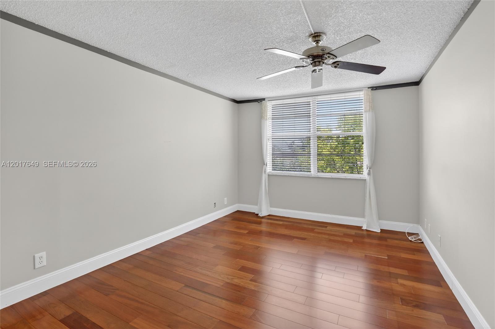 6600 Cypress Road, Unit 504 Plantation, FL 33317 - Photo 17 of 38