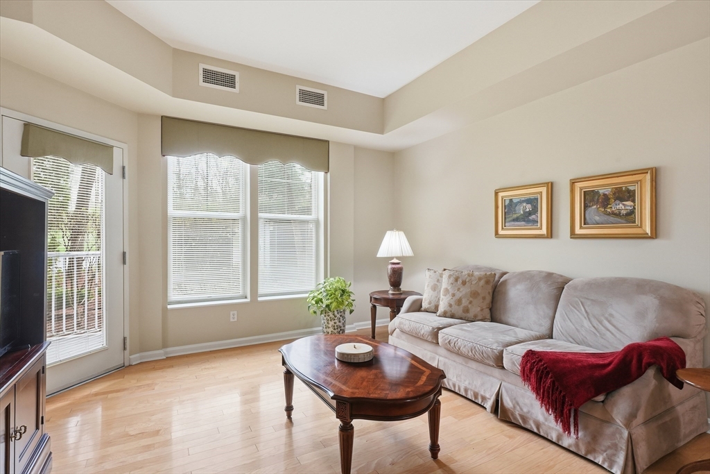 38 Village Road, Unit 110 Middleton, MA 01949 - Photo 7 of 38