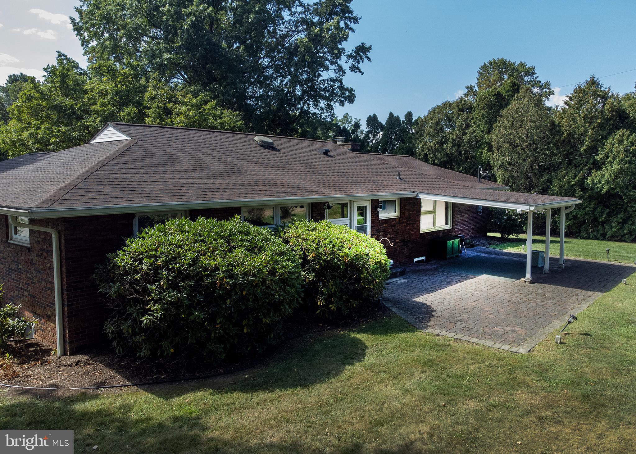 4306 Lakeview Road Harrisburg, PA 17112 - Photo 8 of 54 Gallery Image 8