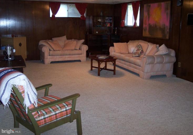 8816 Stephanie Road Randallstown, MD 21133 - Photo 13 of 19 Family Room