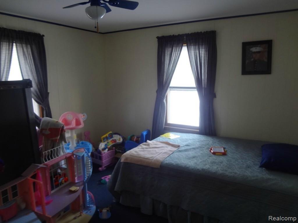 28282 Haas Road Wixom, MI 48393 - Photo 9 of 13 DSC08009 - Copy.jpg