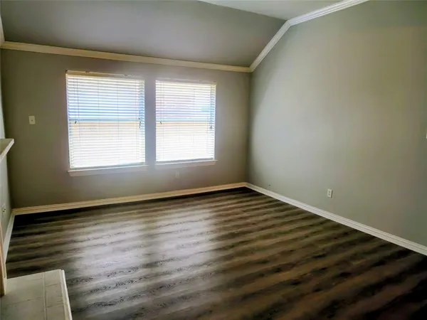 $2,900 | 8376 Davis Drive, Frisco, TX 75036