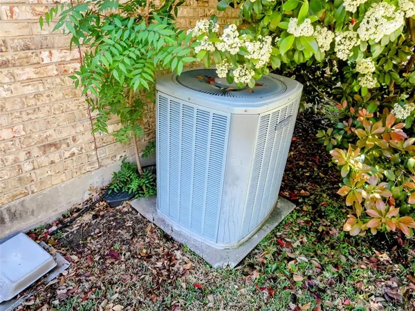 $2,900 | 8376 Davis Drive, Frisco, TX 75036