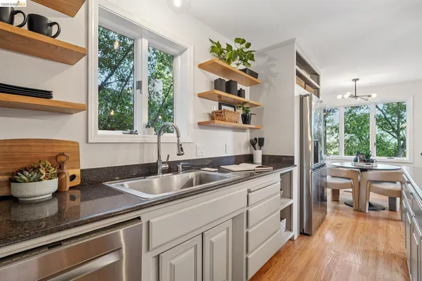 $1,299,000 | 6869 Bristol Drive, Berkeley, CA 94705