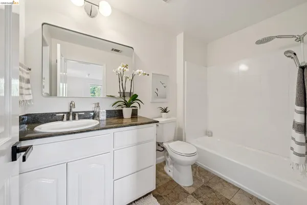 $1,299,000 | 6869 Bristol Drive, Berkeley, CA 94705