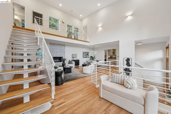 $1,299,000 | 6869 Bristol Drive, Berkeley, CA 94705