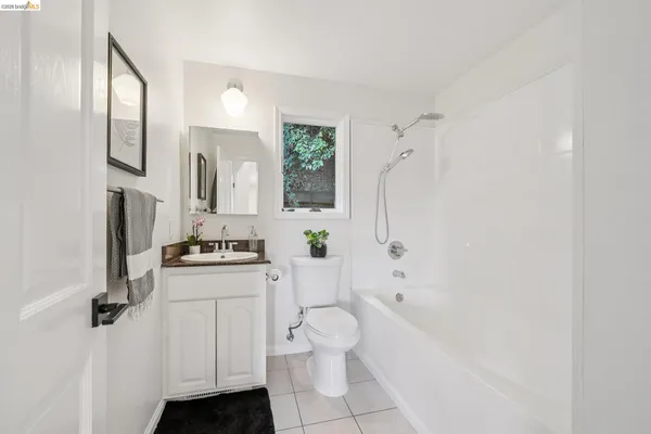 $1,299,000 | 6869 Bristol Drive, Berkeley, CA 94705