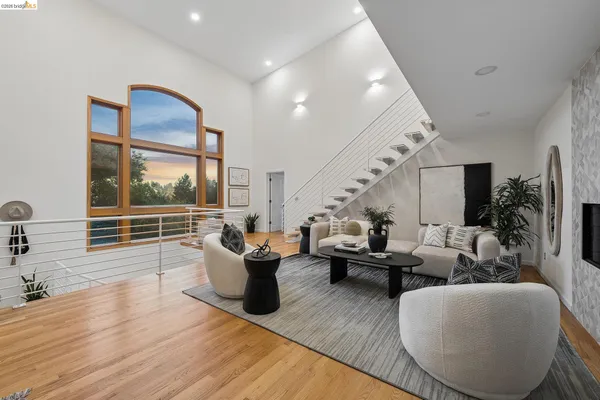 $1,299,000 | 6869 Bristol Drive, Berkeley, CA 94705