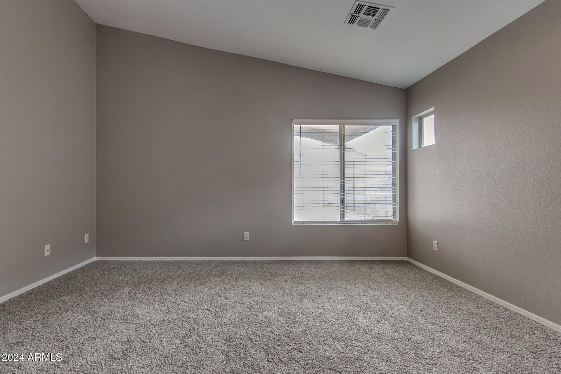 11338 West Austin Thomas Drive Surprise, AZ 85378 - Photo 17 of 29 0017-16 - Austin Thomas