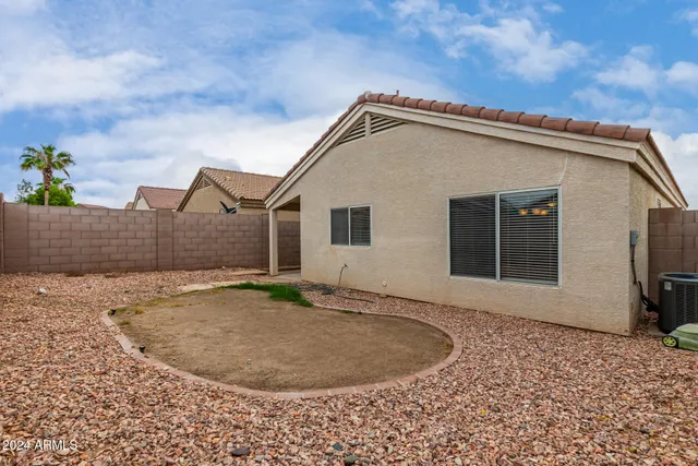 $1,700 | 11338 West Austin Thomas Drive, Surprise, AZ 85378