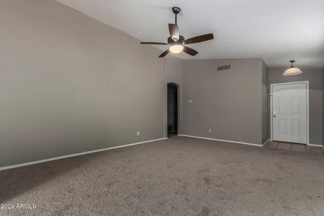 $1,700 | 11338 West Austin Thomas Drive, Surprise, AZ 85378