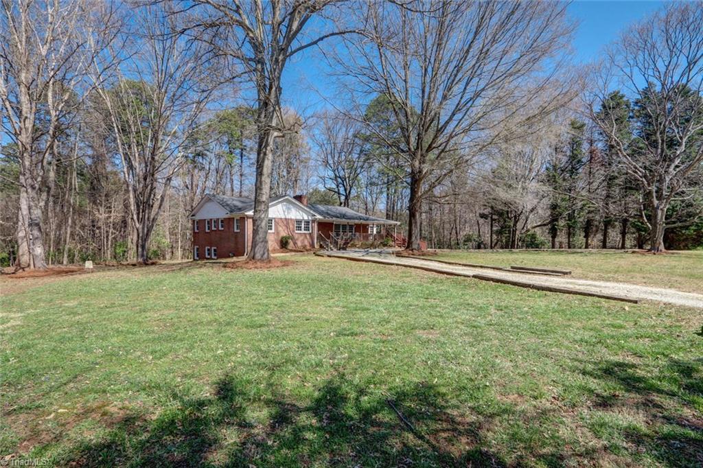 6206 Ballinger Road Greensboro, NC 27410 - Photo 28 of 30 Gallery Image 28