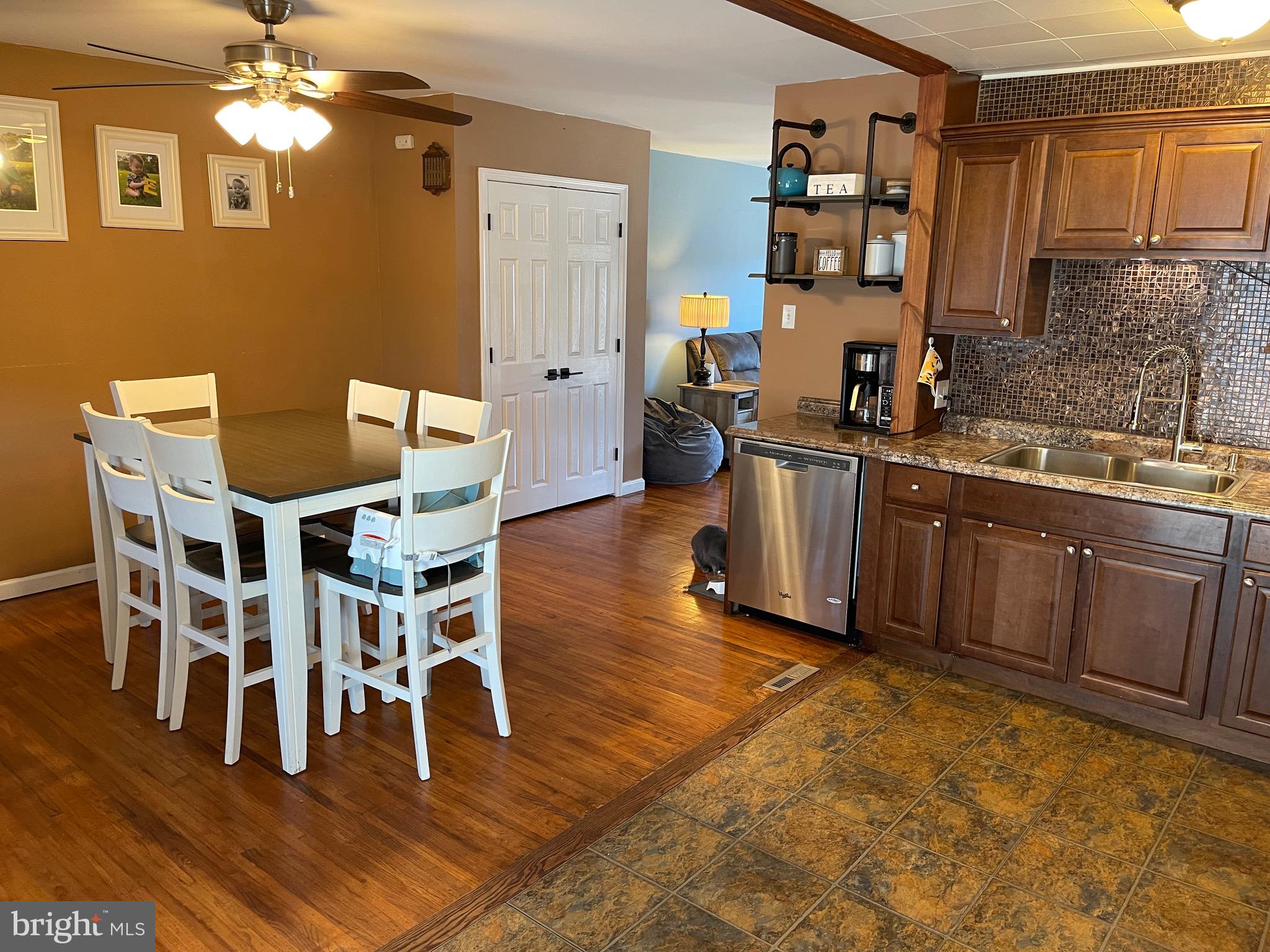 12735 Medford Road Philadelphia, PA 19154 - Photo 13 of 57 Gallery Image 13