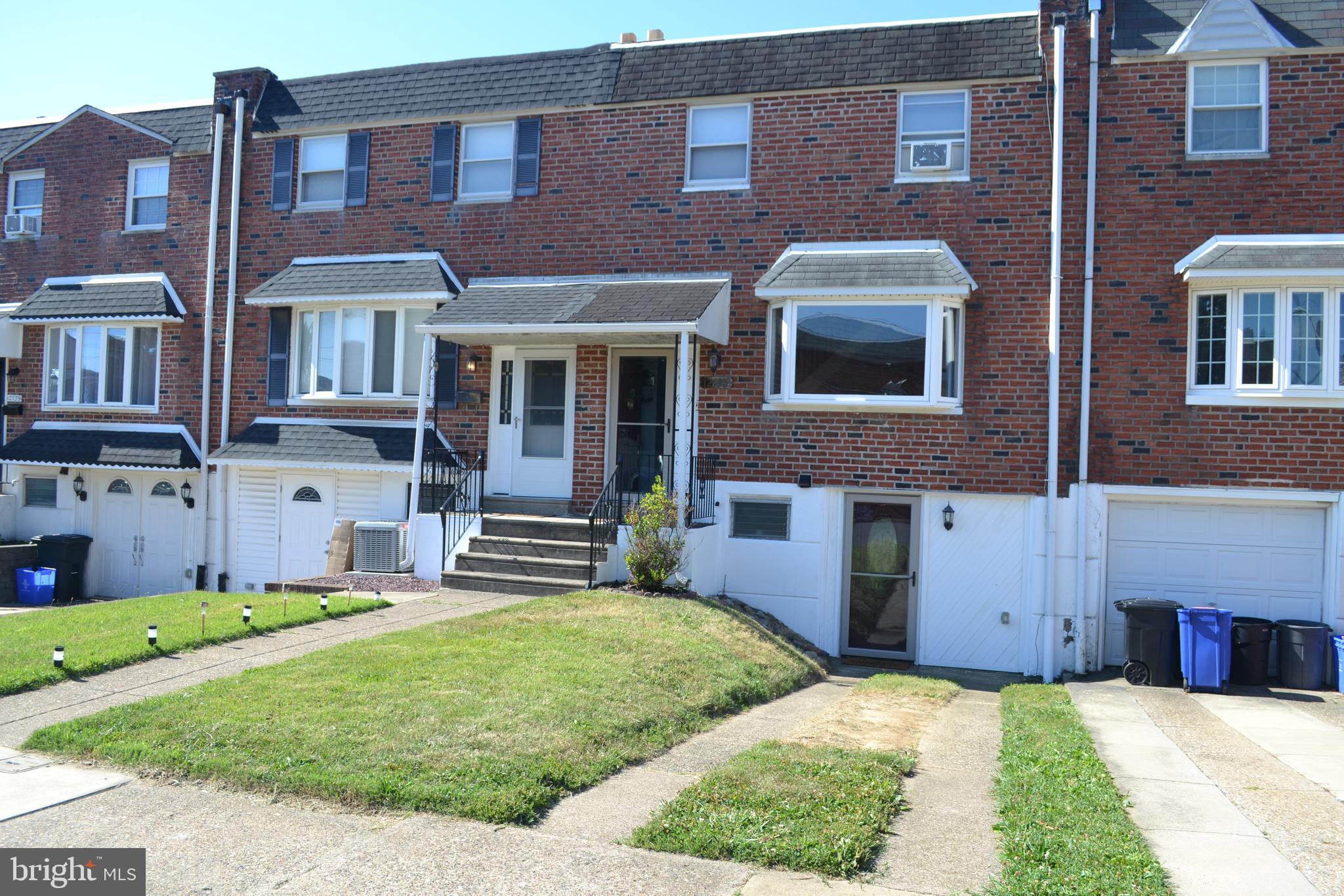 12735 Medford Road Philadelphia, PA 19154 - Photo 2 of 57 Gallery Image 2