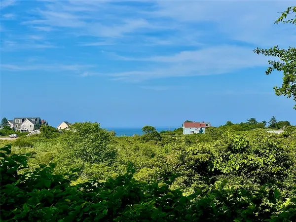 $1,895,000 | 1806 High Street, Unit 3, Block Island, RI 02807