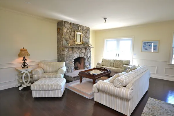 $1,895,000 | 1806 High Street, Unit 3, Block Island, RI 02807