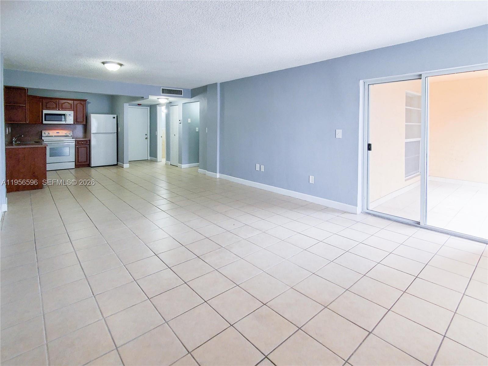 1990 West 56th Street, Unit 1216 Hialeah, FL 33012 - Photo 12 of 19