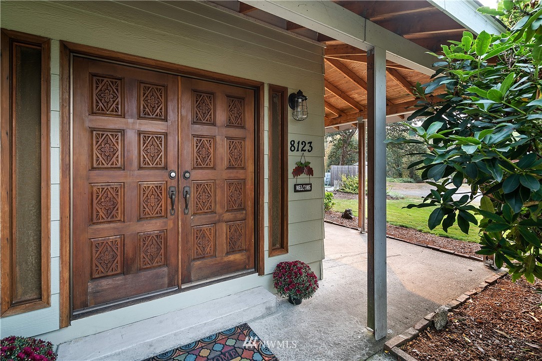 8123 James Road Southwest Rochester, WA 98579 - Photo 6 of 38 a view of a entryway door of the house