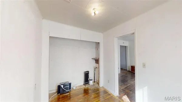 $49,500 | 701 White Avenue, Greenville, IL 62246