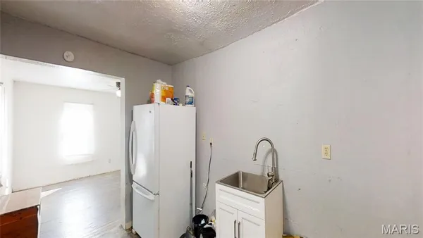 $49,500 | 701 White Avenue, Greenville, IL 62246