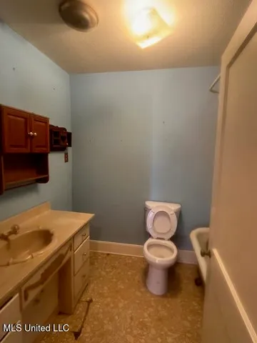 $49,900 | 67 Main Avenue, Brooklyn, MS 39425